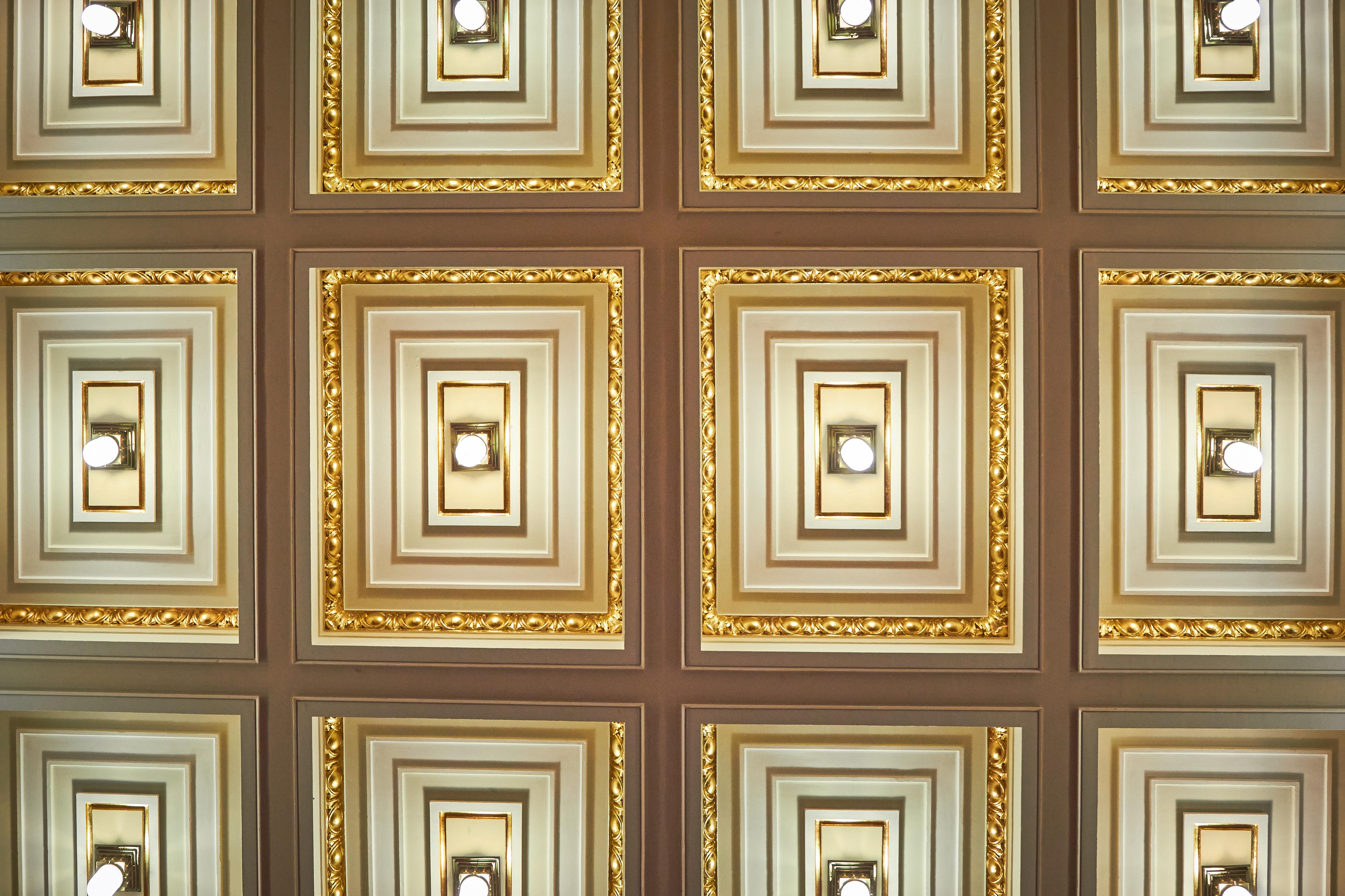 Ambassador Zlata Husa Прага Екстер'єр фото Ceiling of the ballroom