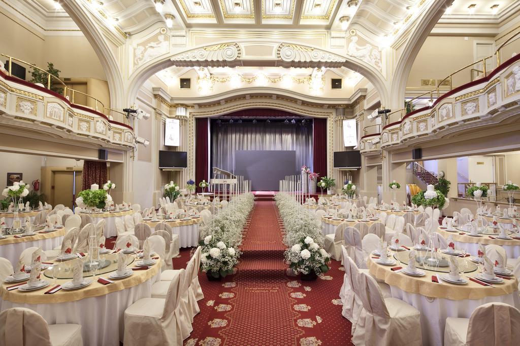 Ambassador Zlata Husa Прага Екстер'єр фото The Grand Hall